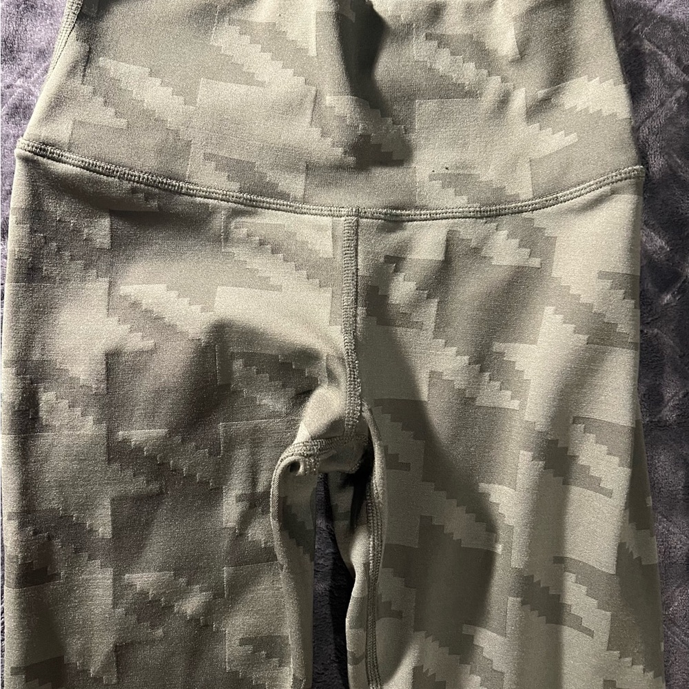 Alo Yoga High Rise Full Length Houndstooth Pattern Leggings Size XS